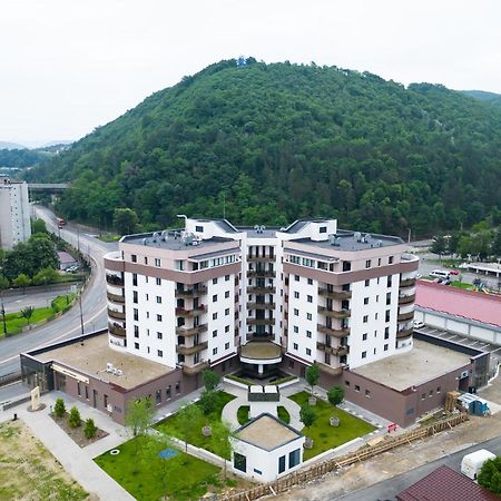 City Center Accomodation - 101 Reșița Dış mekan fotoğraf
